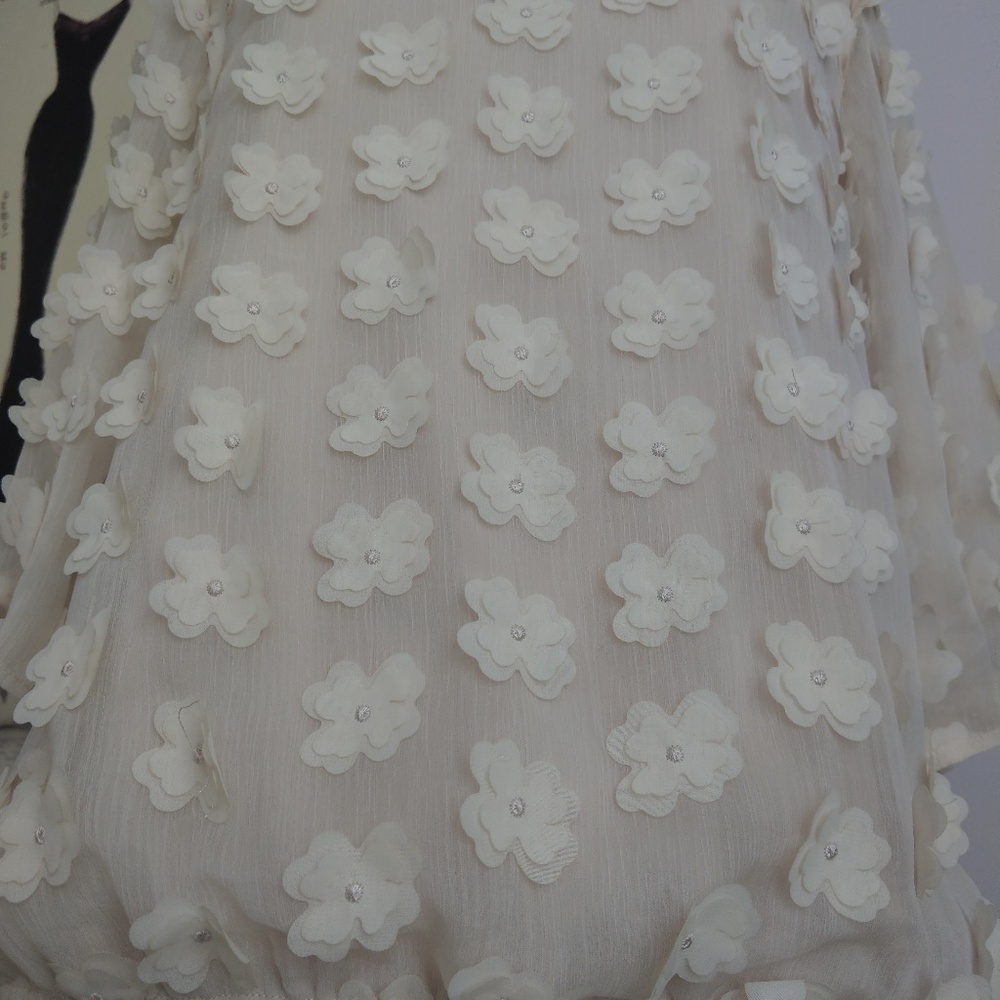 New York & Company blouse, Size S - Picture 4 of 9
